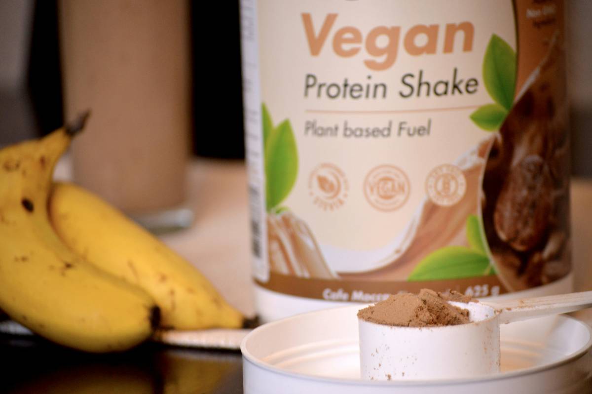Side-by-side comparison of commercial vs homemade natural protein drink blend